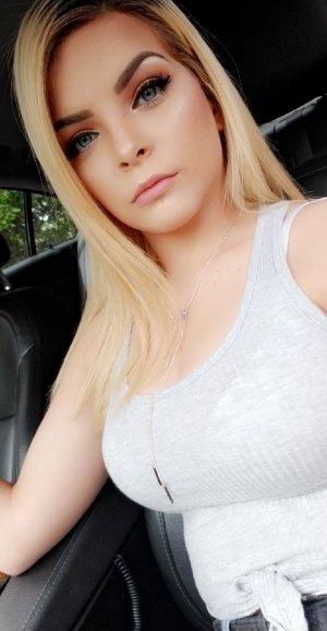 Eve-anna outcall escort in Pearl River New York